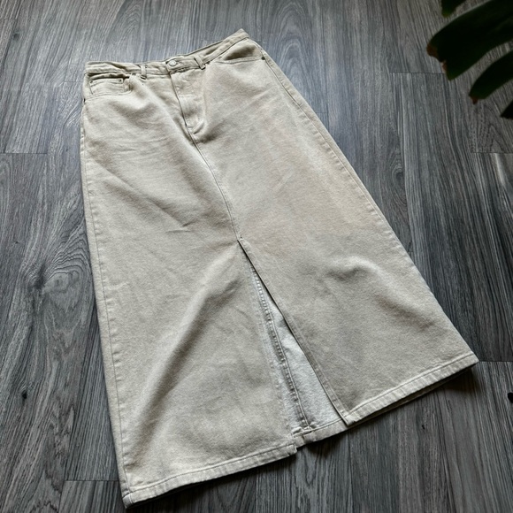 🐞3/$30 item! Eddie Bauer Tan Midi A-Line Skirt - Picture 1 of 6